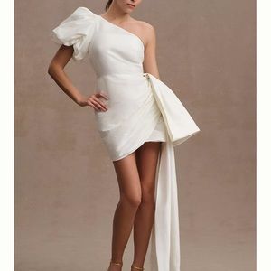 Sachin & Babi Dova Puffed One-Shoulder Bow Train Wrap Mini Dress